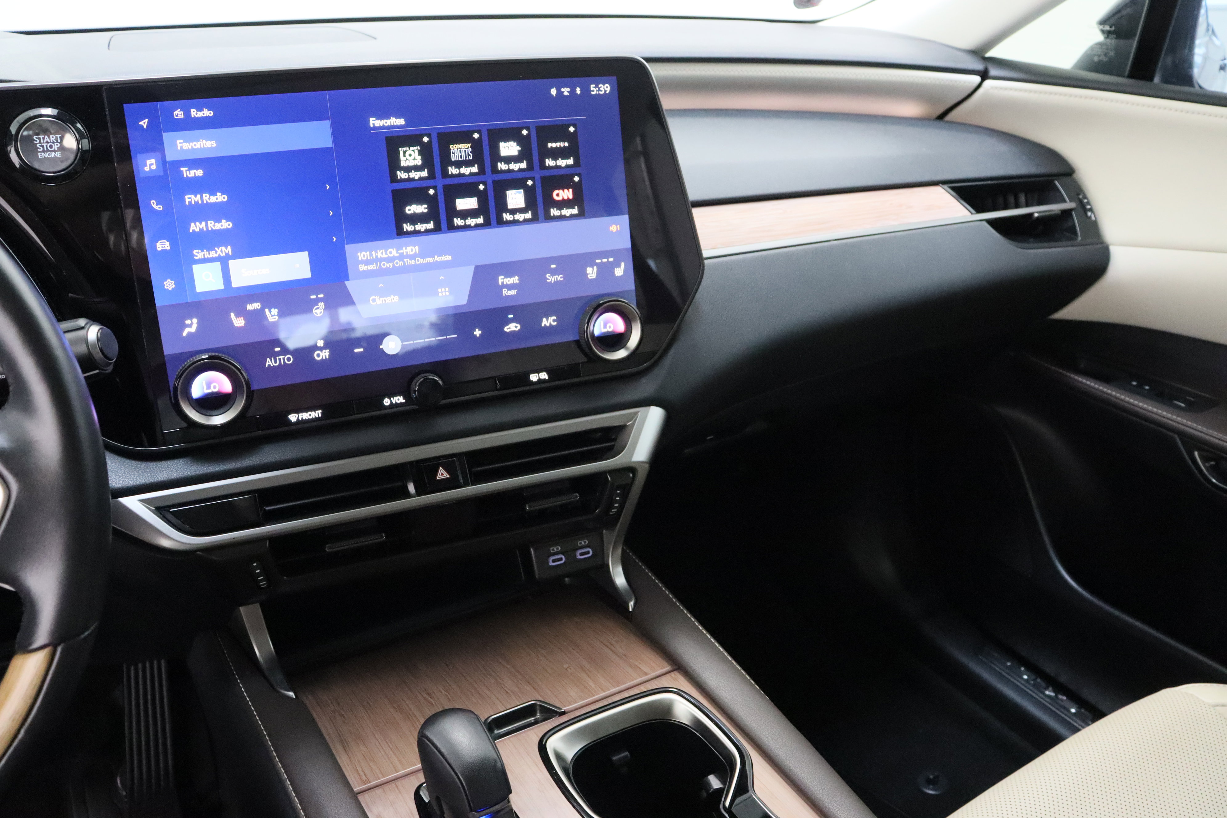 Used 2023 Lexus RX 350 Premium w/ Cold Area Package image 16