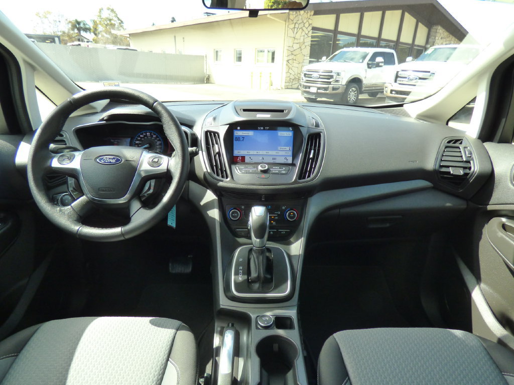Used 2018 Ford C-MAX SE w/ Equipment Group 201A FWD image 18