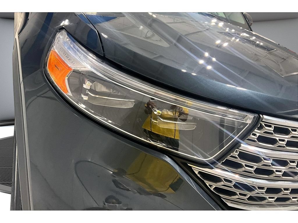 Used 2024 Ford Explorer Limited w/ Equipment Group 301A AWD/4WD image 52