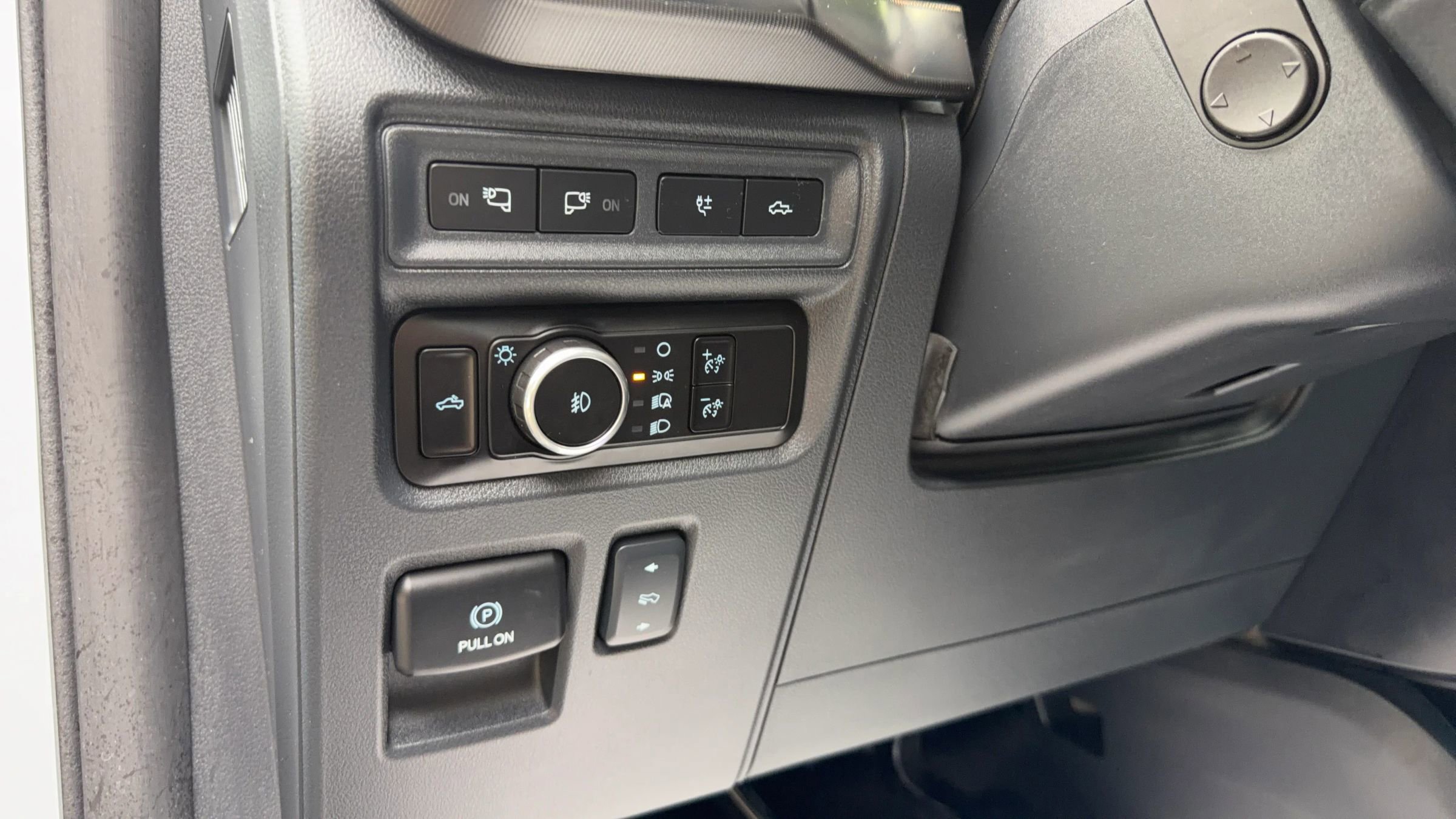 Used 2024 Ford F150 Raptor AWD/4WD image 29