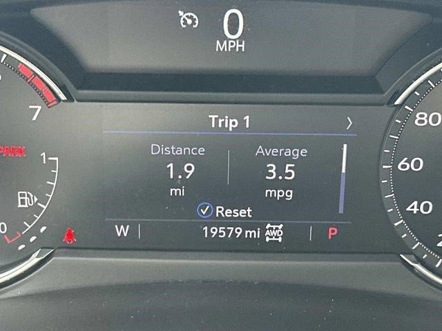 Certified 2023 Cadillac XT4 Premium Luxury AWD/4WD image 27