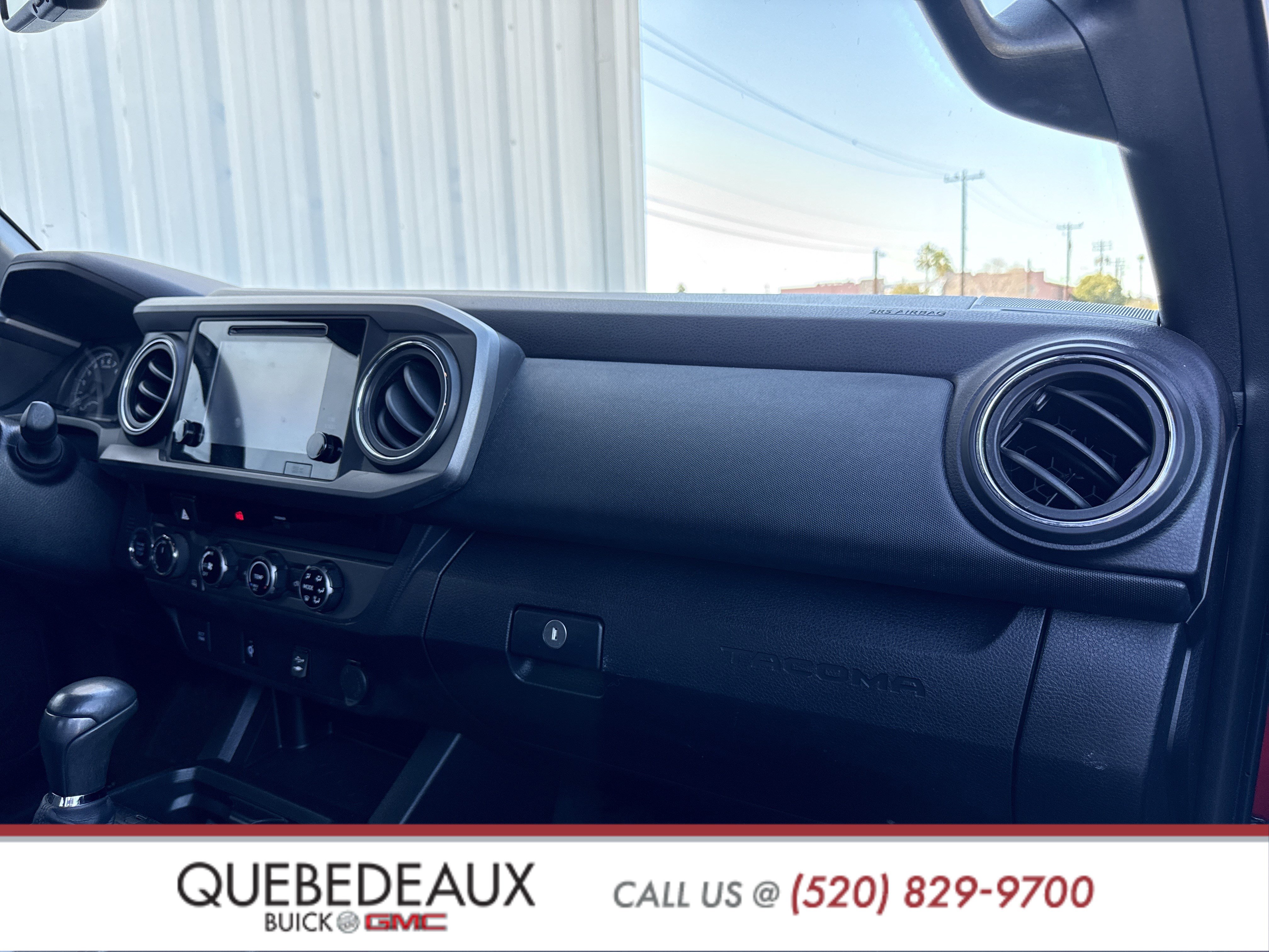 Used 2016 Toyota Tacoma TRD Sport image 35