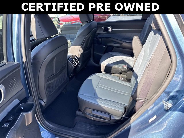 Certified 2025 Kia Sorento SX Prestige image 17