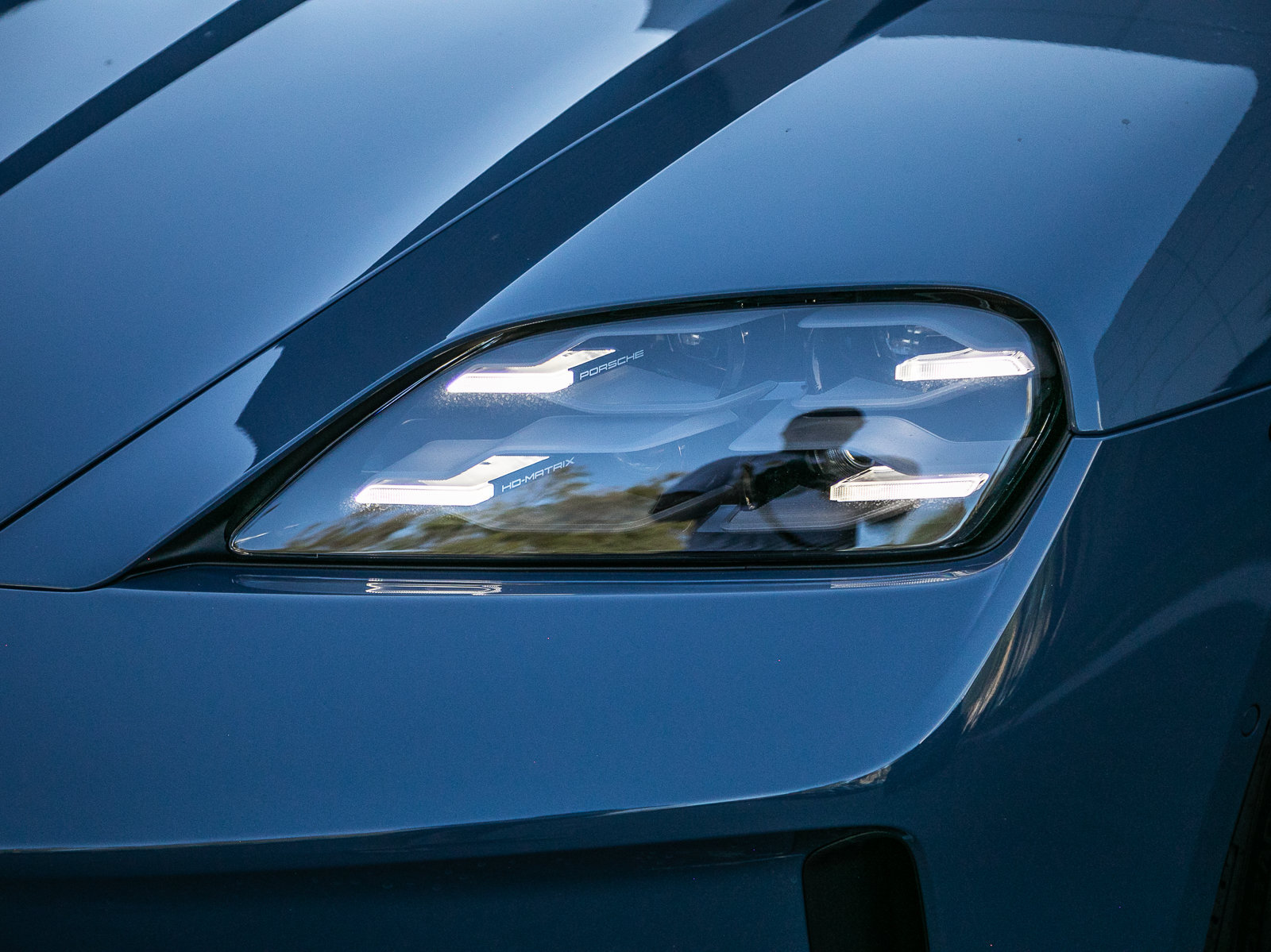 Certified 2026 Porsche Taycan AWD/4WD image 23
