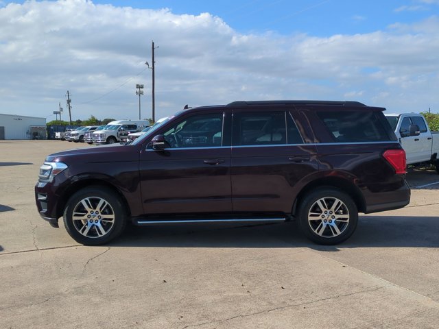 Used 2023 Ford Expedition XLT RWD image 9