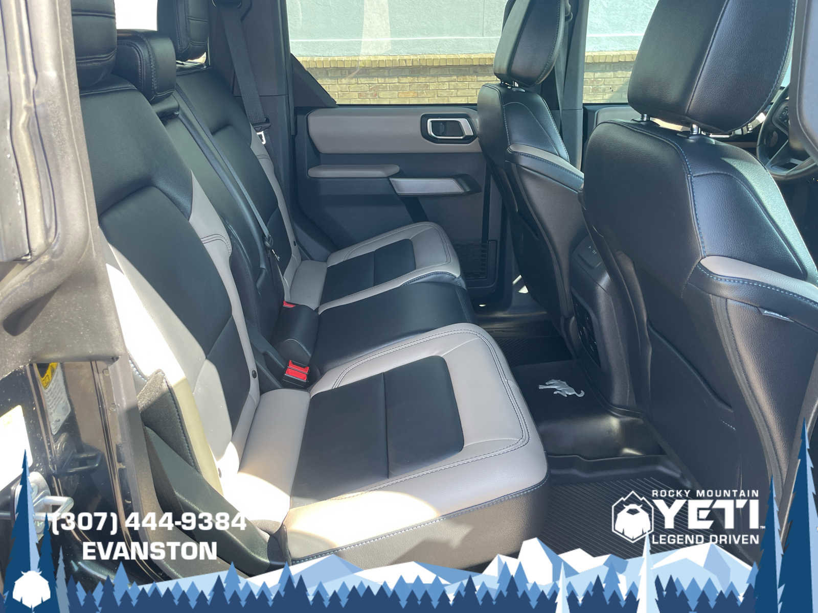 Used 2023 Ford Bronco Wildtrak image 27