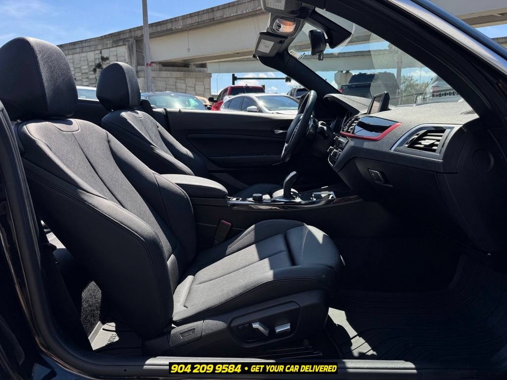 Used 2018 BMW 230i Convertible RWD image 31