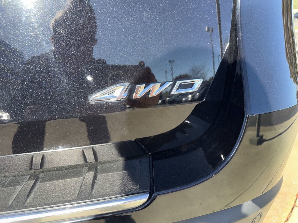 Used 2022 Ford Explorer Platinum w/ Equipment Group 601A image 8