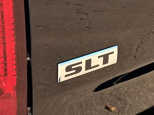 Used 2023 RAM 1500 Classic SLT w/ Trailer & Traction Group image 40