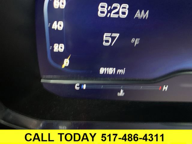 Certified 2022 Chevrolet Suburban Z71 w/ Z71 Off-Road Package image 12