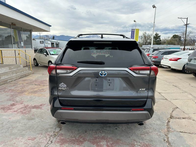 Used 2020 Toyota RAV4 XSE AWD/4WD image 6
