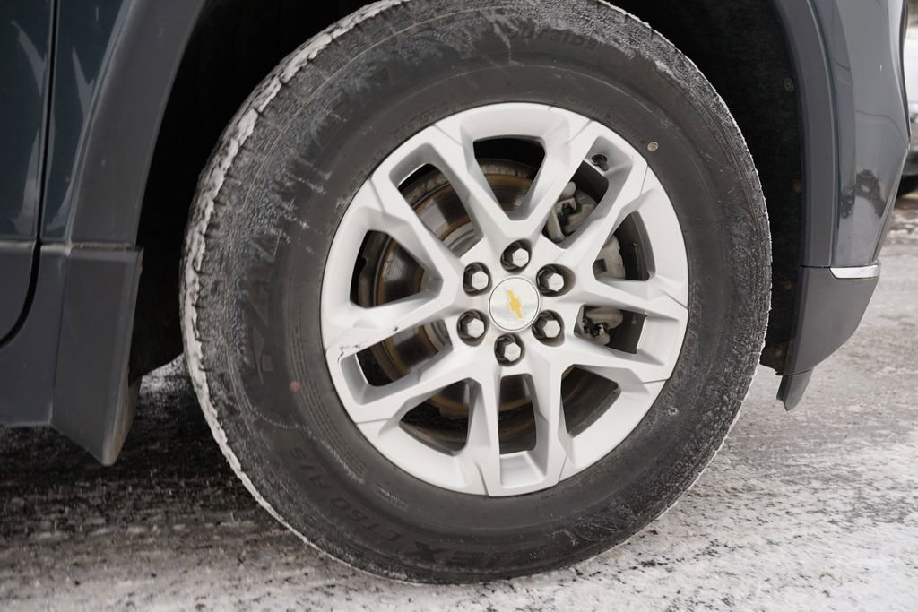 Used 2021 Chevrolet Traverse LT w/ LPO, Floor Liner Package image 32