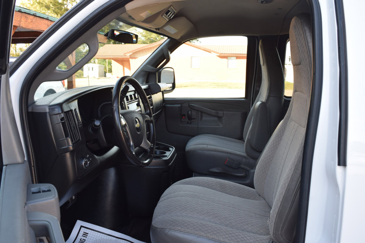 Used 2016 Chevrolet Express 2500 LS image 8
