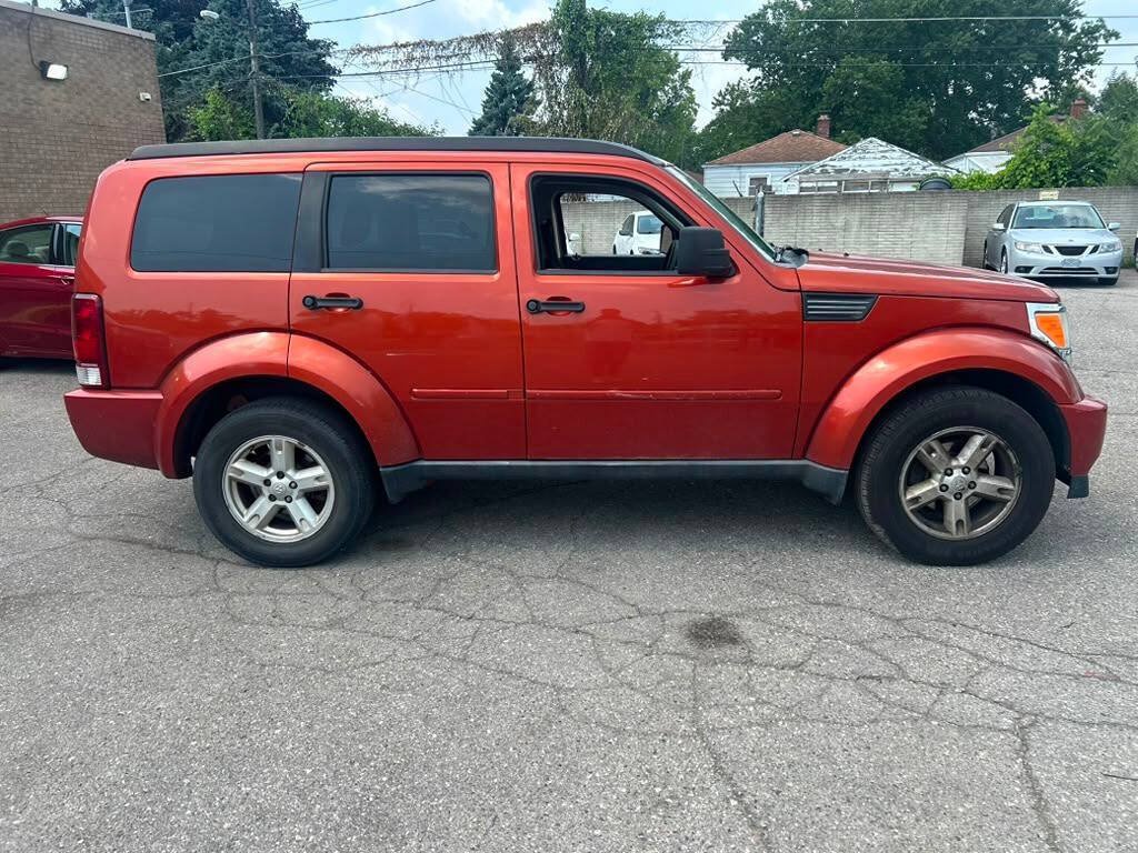 Used 2008 Dodge Nitro SXT AWD/4WD image 4