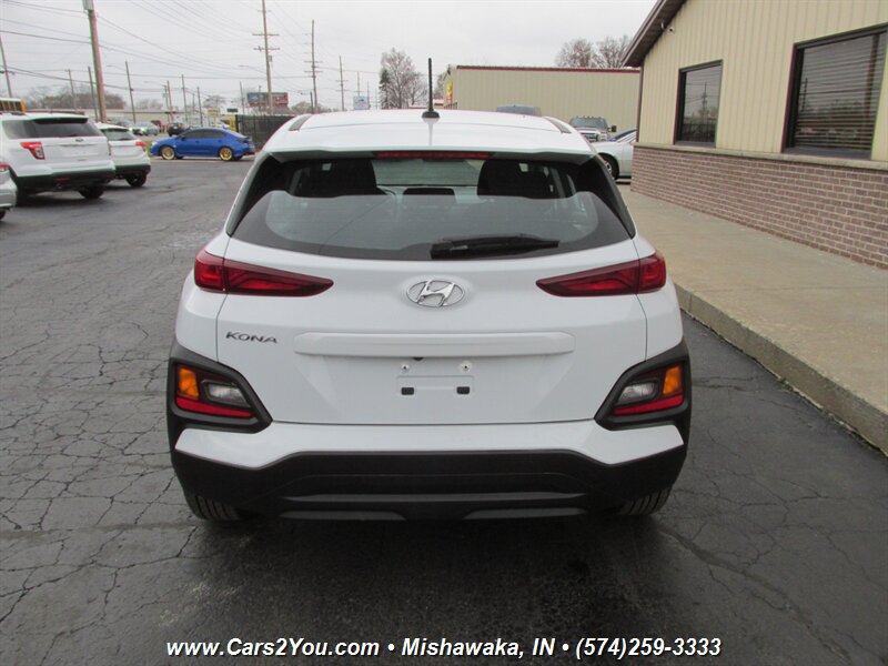 Used 2020 Hyundai Kona SE FWD image 6