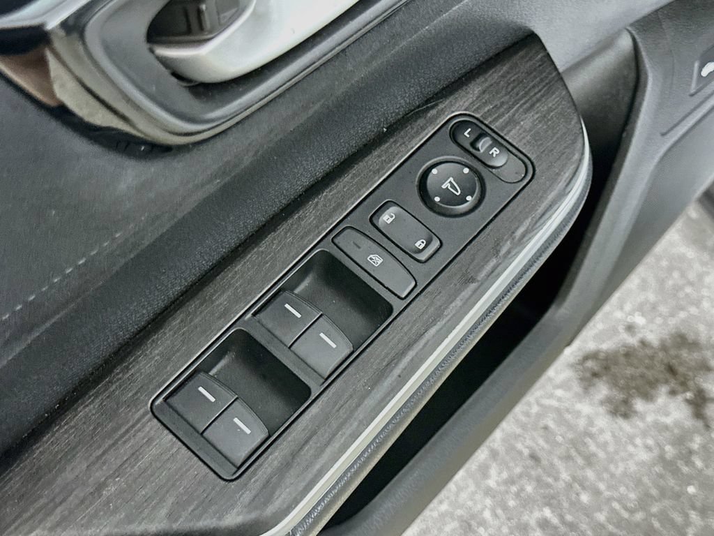 Used 2018 Honda Clarity Touring image 20