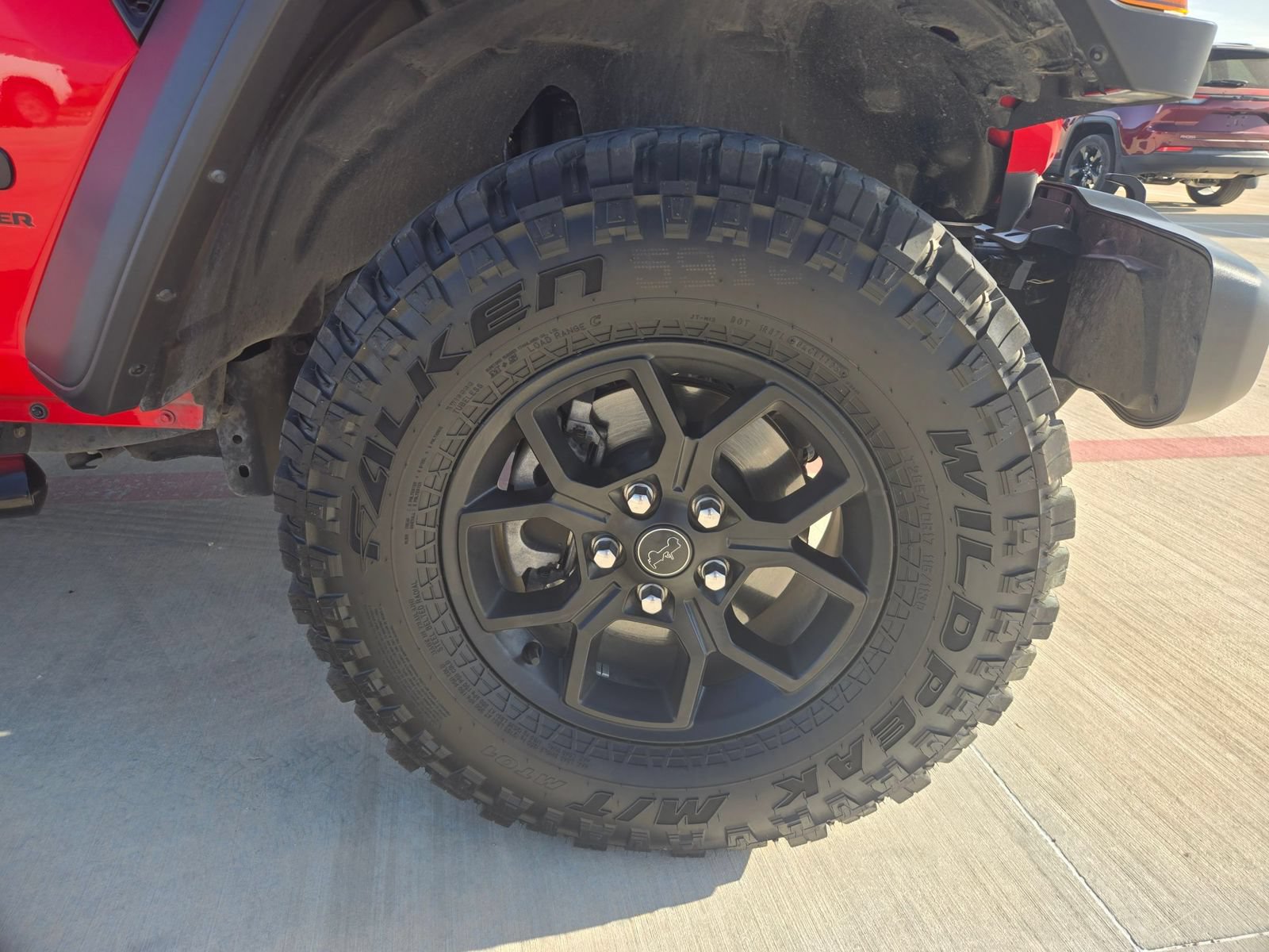 Used 2025 Jeep Wrangler Unlimited Sport AWD/4WD image 27