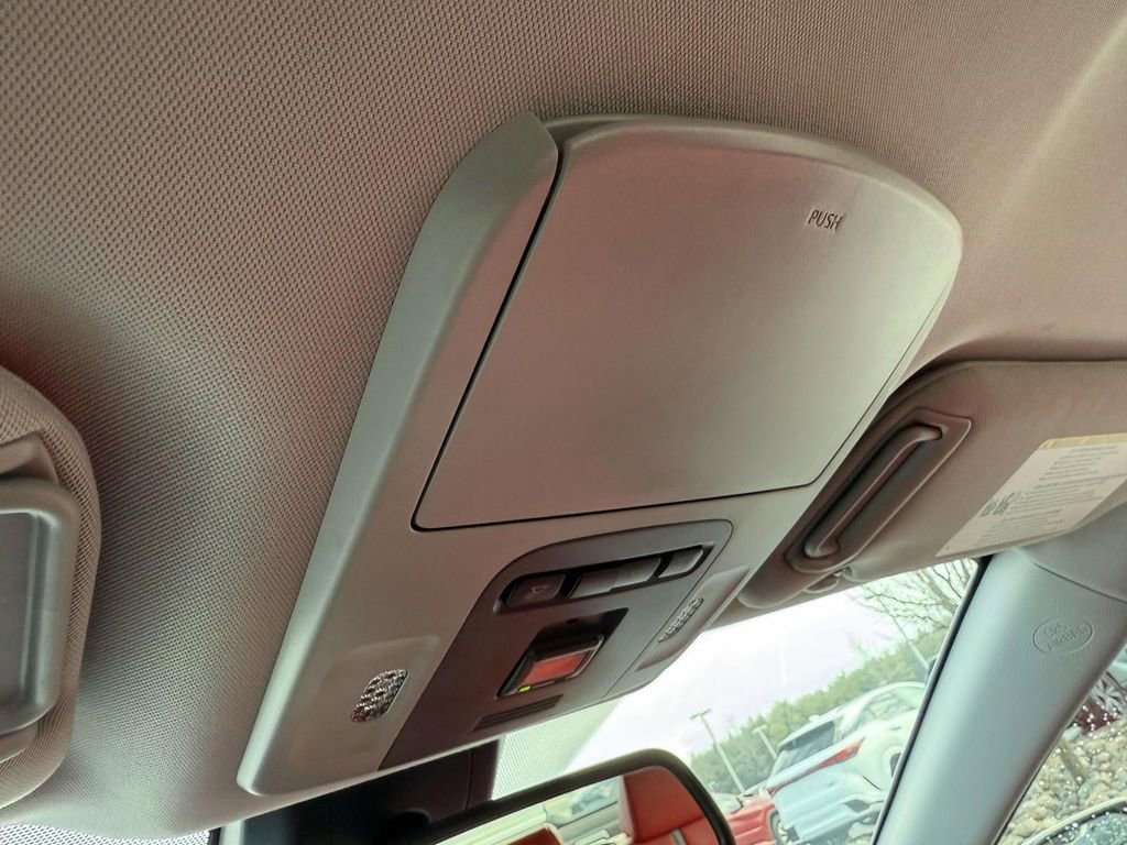 Used 2022 Toyota Camry XSE image 25