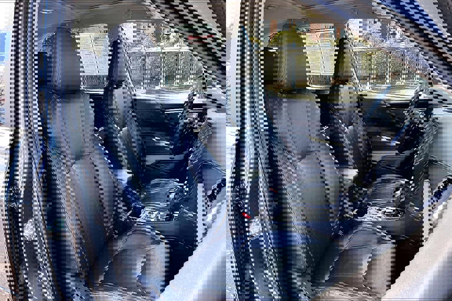 Used 2022 Subaru Forester Limited image 7