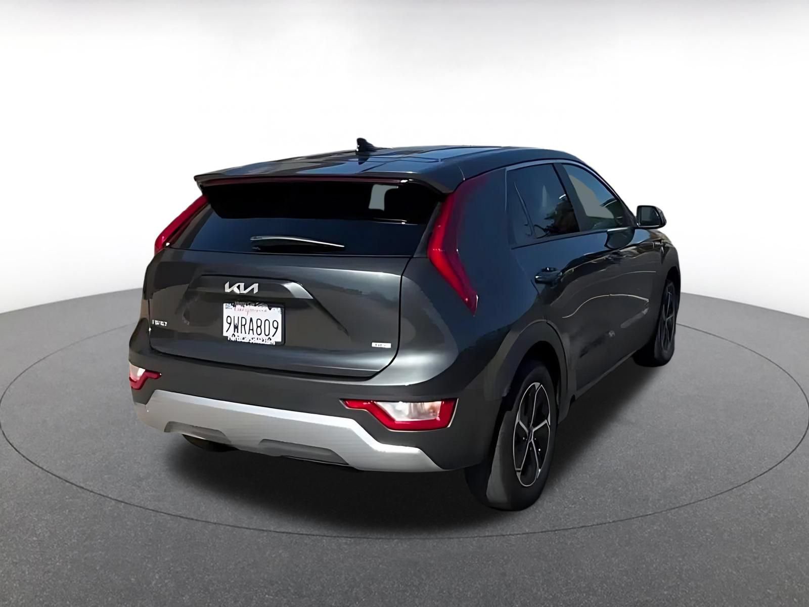 Used 2026 Kia Niro LX FWD image 14