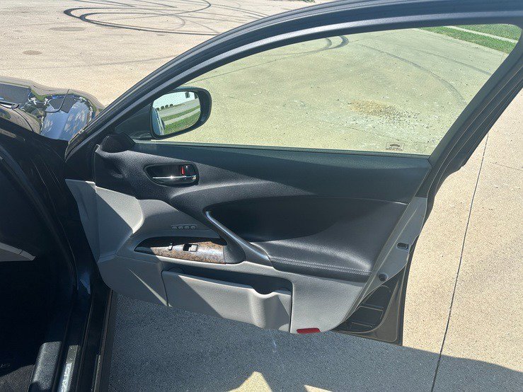 Used 2010 Lexus IS 250 AWD image 15