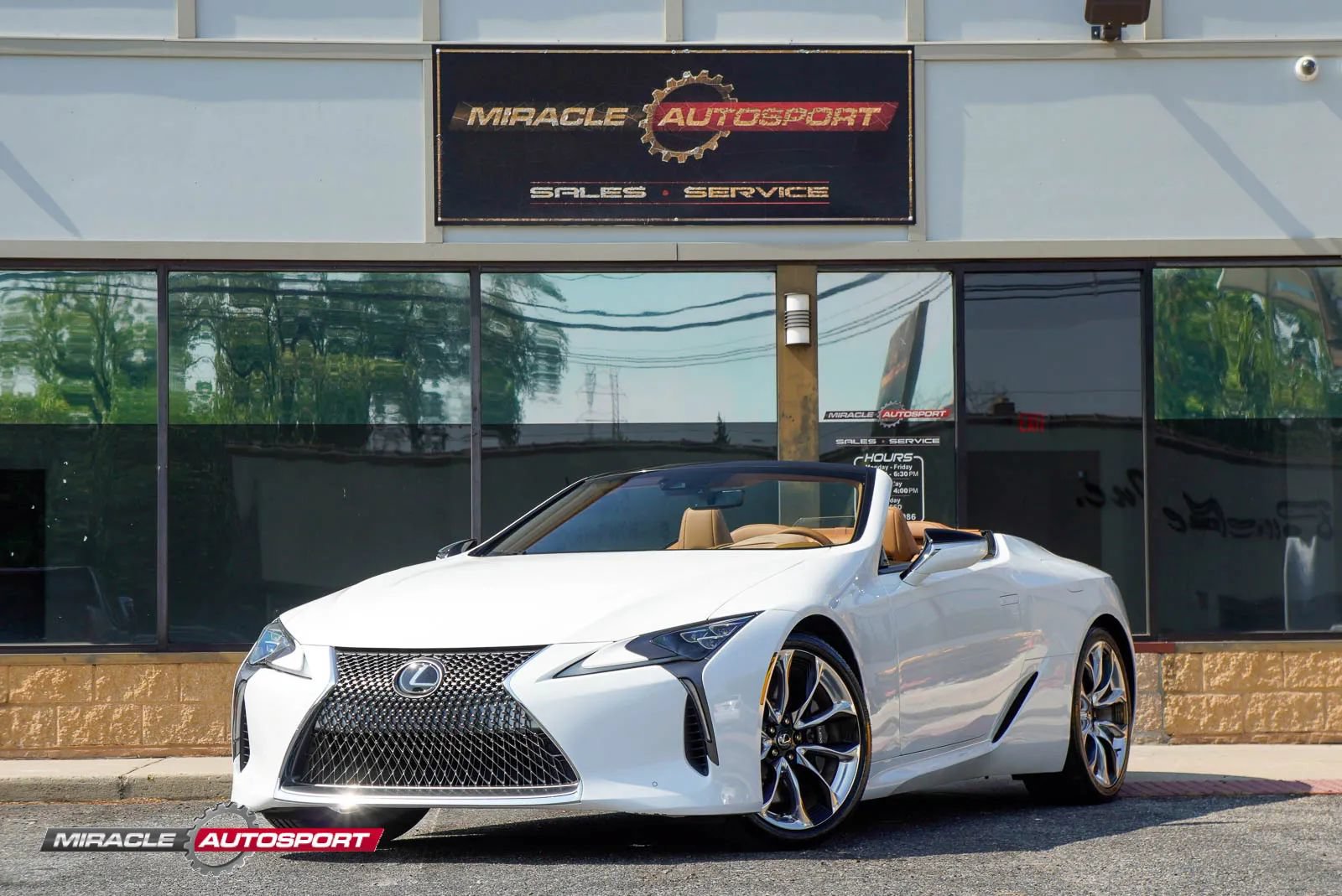 Used 2021 Lexus LC 500 Convertible w/ Touring Package RWD image 1