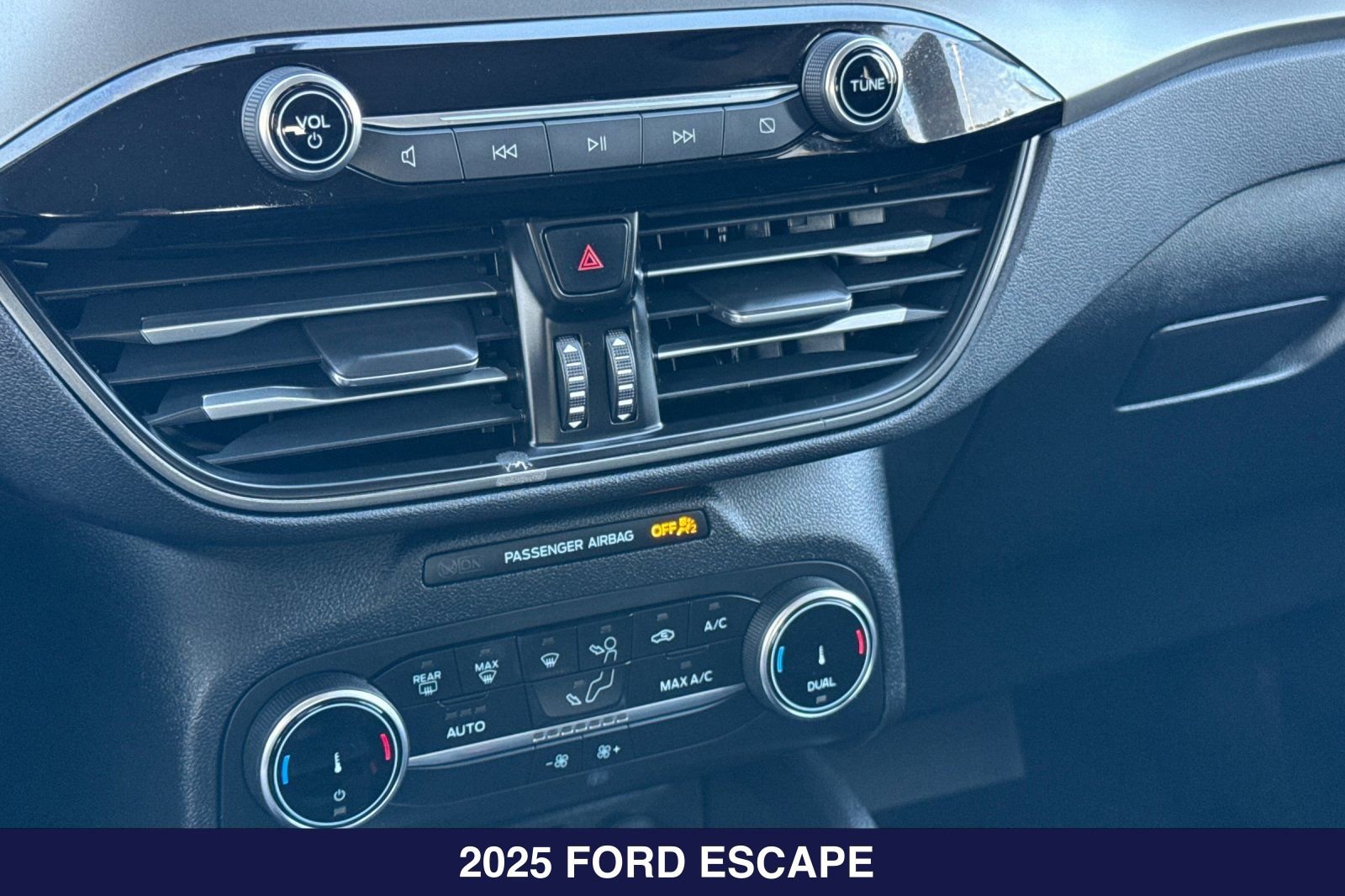Used 2025 Ford Escape Active FWD image 21