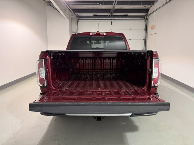 Used 2017 GMC Canyon SLE w/ SLE Convenience Package AWD/4WD image 8