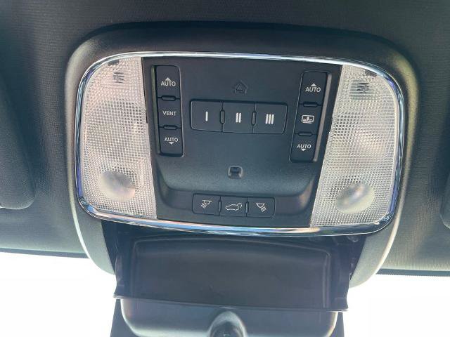 Used 2019 Jeep Grand Cherokee Limited w/ Luxury Group II AWD/4WD image 20
