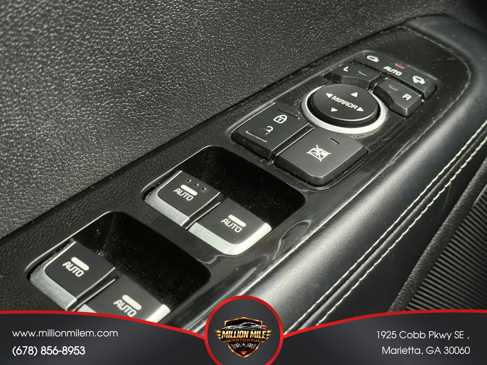 Used 2016 Kia Sorento SX AWD/4WD image 24