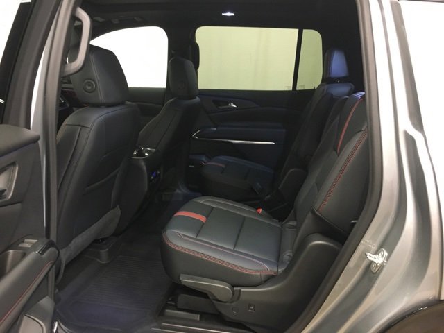 Used 2024 Chevrolet Traverse RS w/ LPO, Floor Liner Package image 17