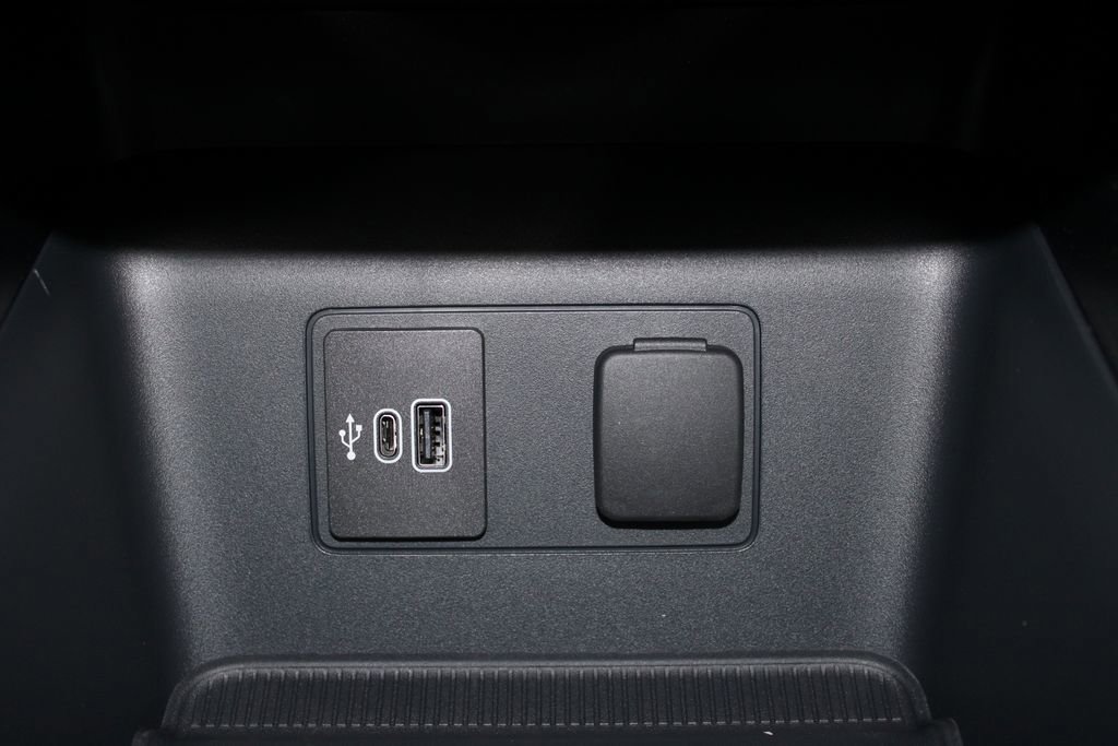 New 2026 Ford Explorer Active w/ Active Comfort Package image 43