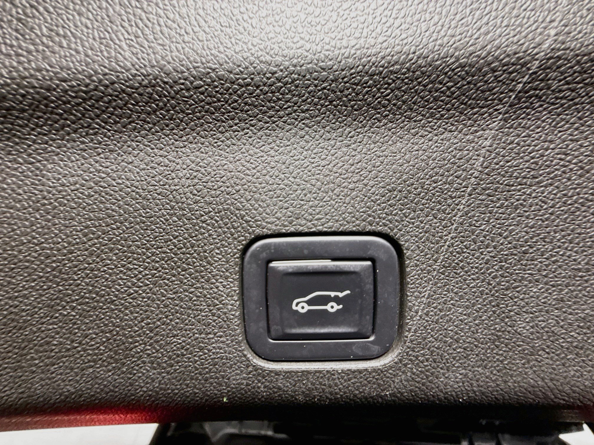 Used 2022 Cadillac Escalade Sport w/ Touring Package RWD image 44