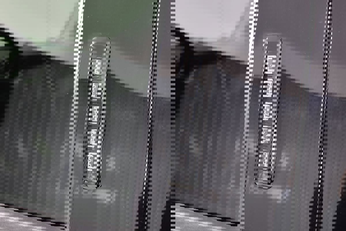 Used 2020 Ford F450 Lariat w/ Lariat Ultimate Package image 24