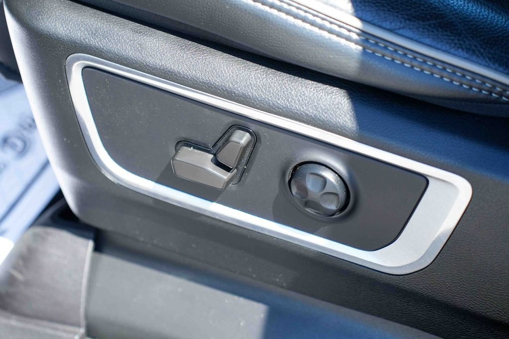 Used 2021 RAM 1500 Laramie AWD/4WD image 27