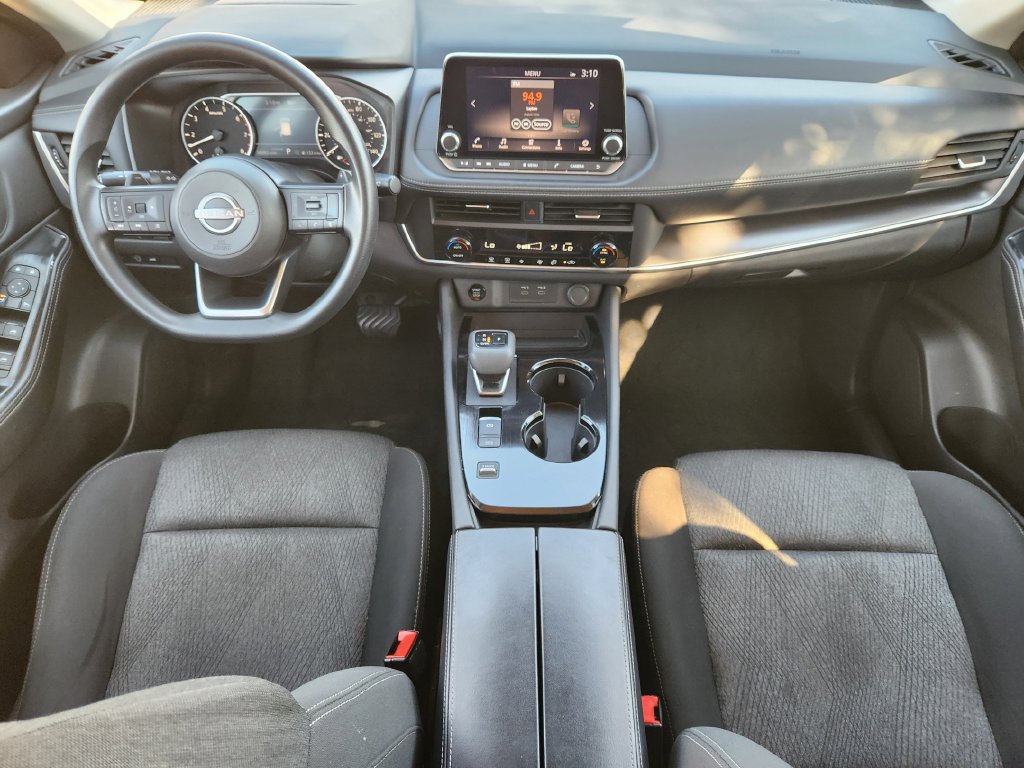 Used 2024 Nissan Rogue SV FWD image 22