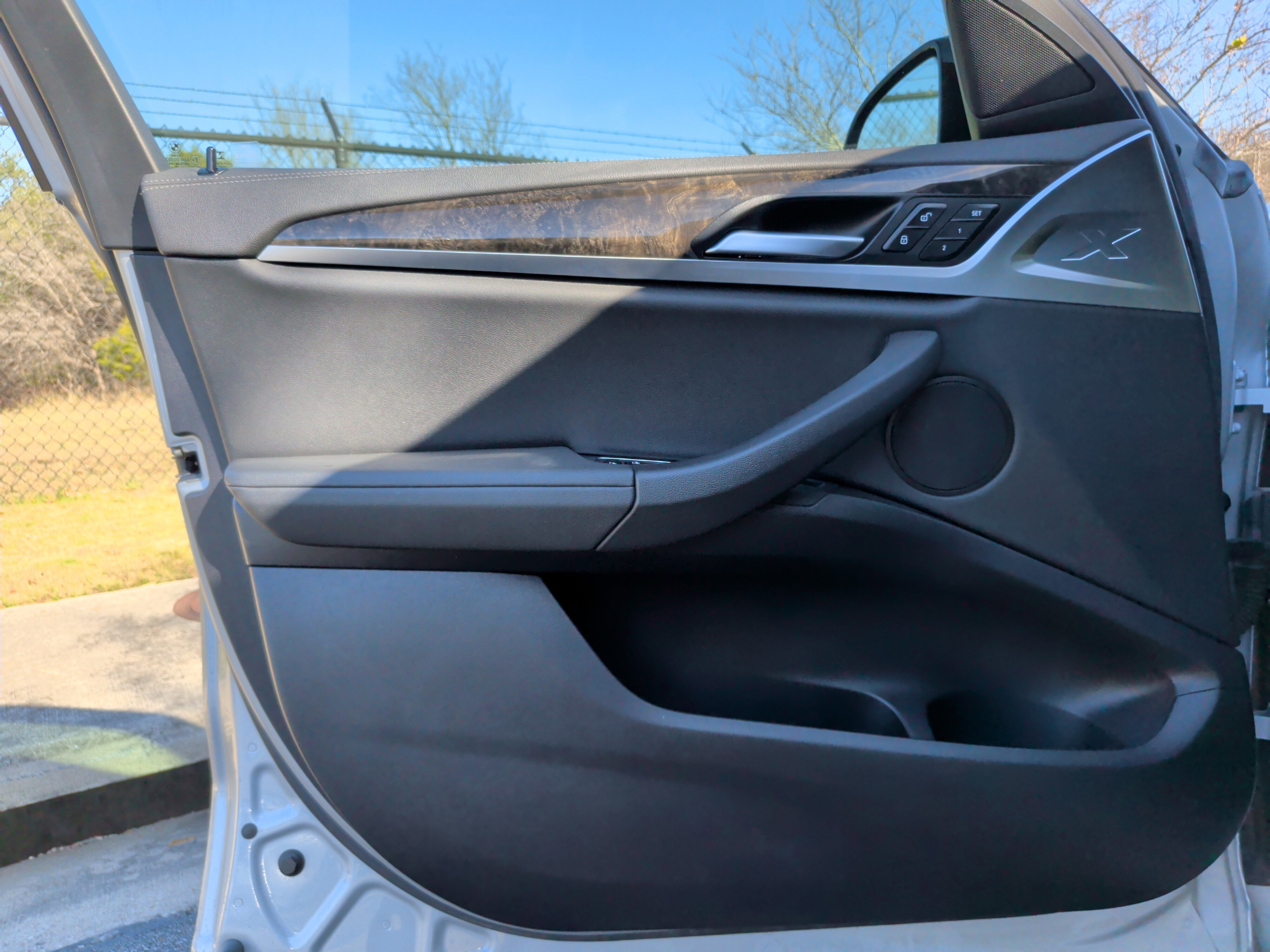 Used 2019 BMW X4 M40i w/ Driving Assistance Package image 28