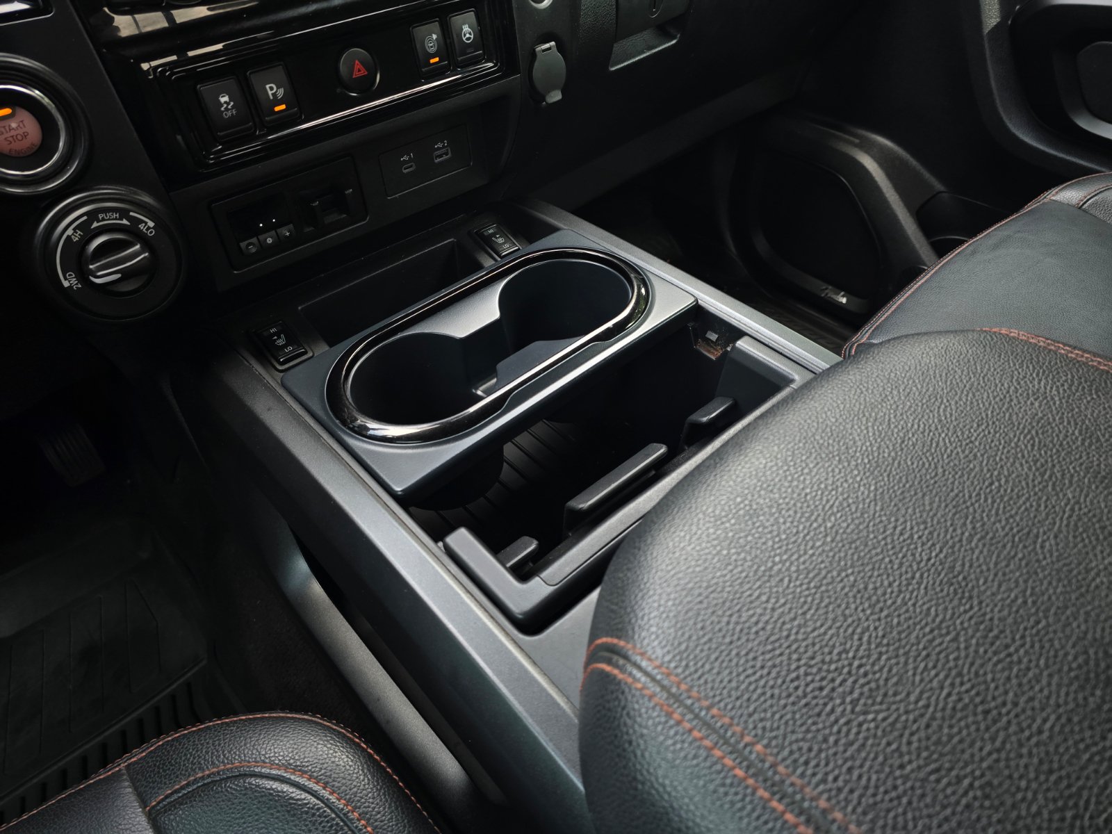 Certified 2024 Nissan Titan PRO-4X w/ Pro-4x Convenience Package AWD/4WD image 19