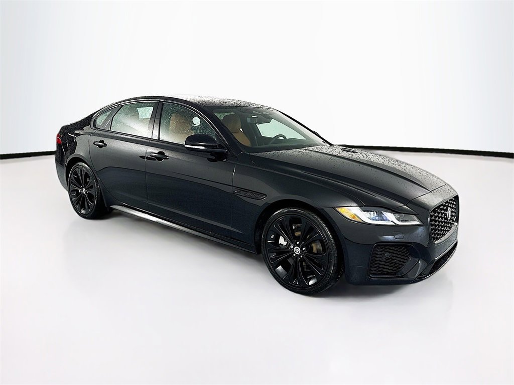 New 2024 Jaguar XF R-Dynamic SE image 3