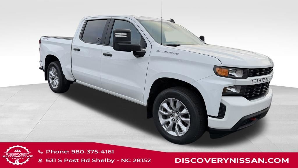 Used 2021 Chevrolet Silverado 1500 Custom w/ Custom Max Trailering Package AWD/4WD image 4