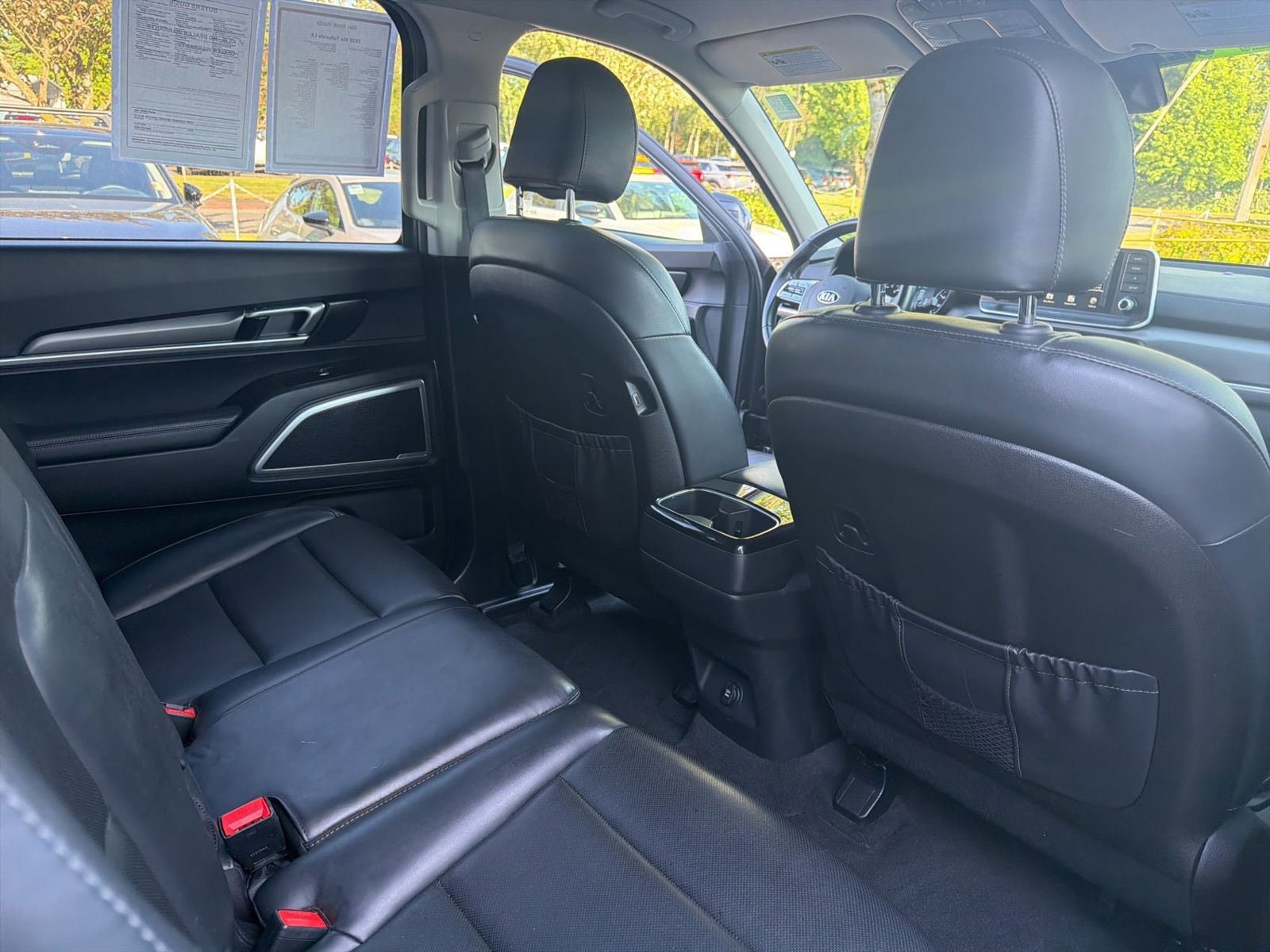 Used 2020 Kia Telluride LX AWD/4WD image 14