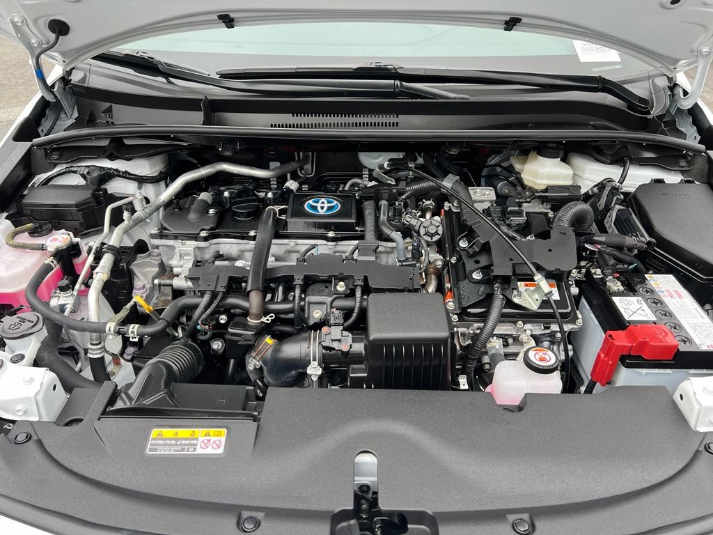 Certified 2024 Toyota Corolla SE w/ SE Package FWD image 41