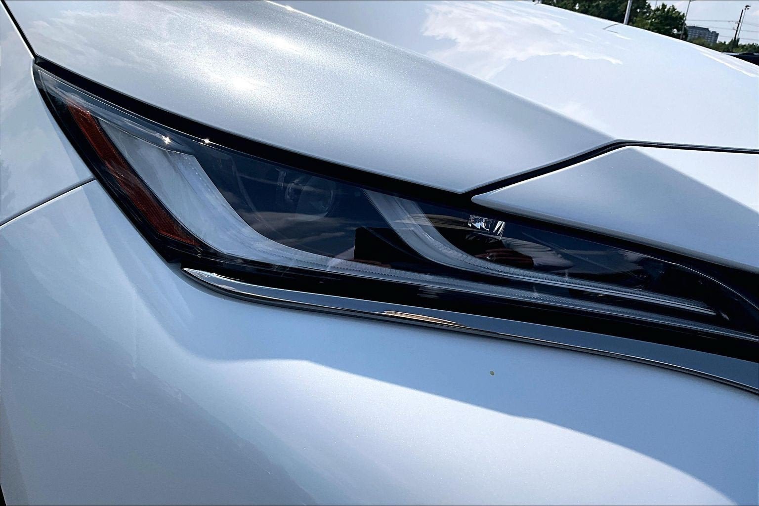 Used 2024 Toyota Venza Nightshade AWD/4WD image 26