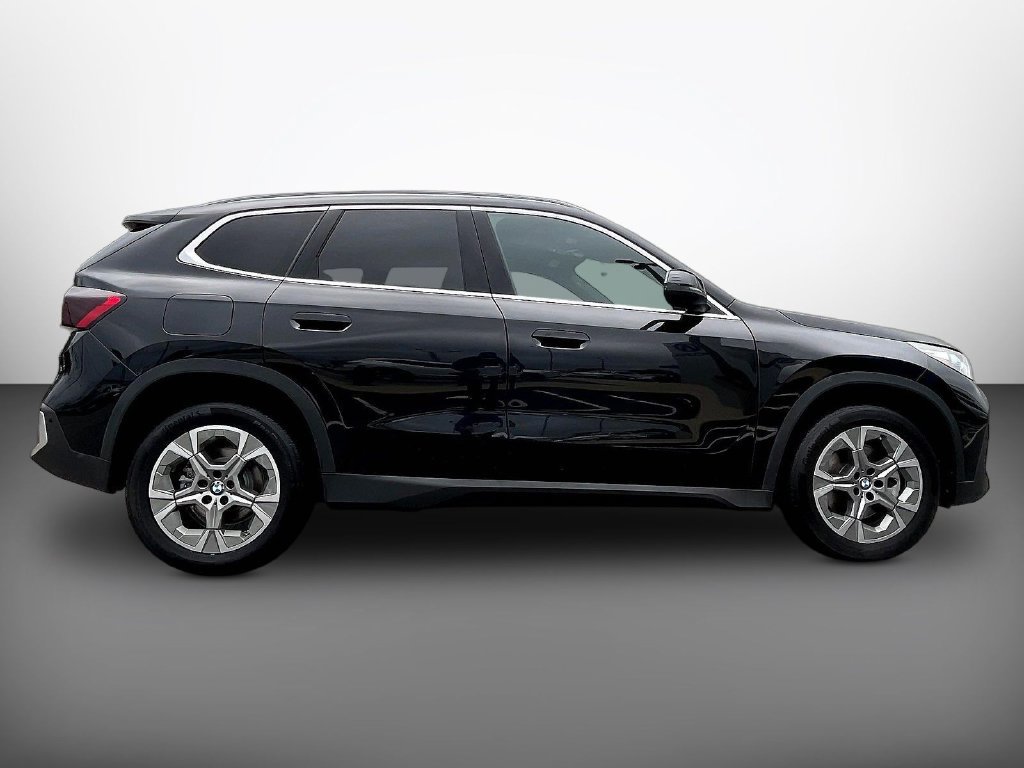 Used 2023 BMW X1 xDrive28i w/ Convenience Package AWD/4WD image 8