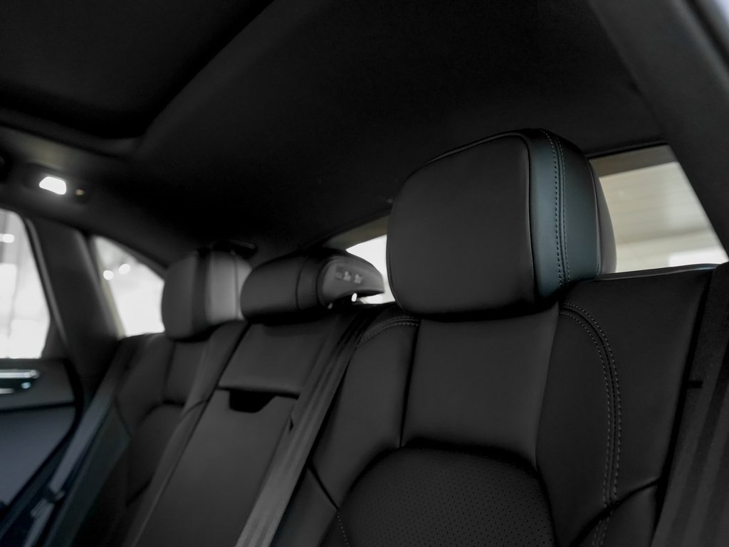 New 2026 Porsche Macan S image 25