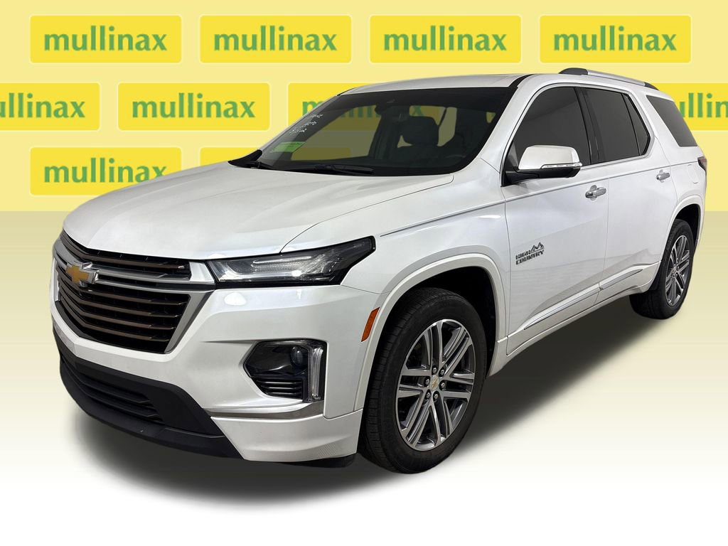 Used 2023 Chevrolet Traverse High Country FWD image 14