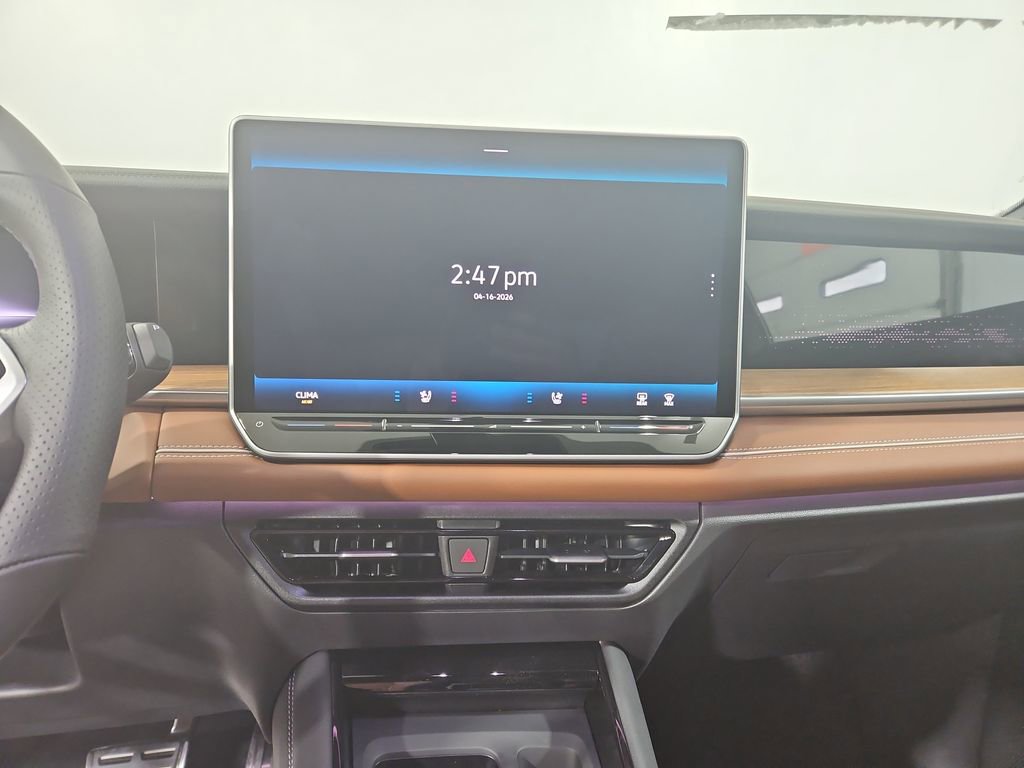 New 2026 Volkswagen Tiguan SEL R-Line image 18