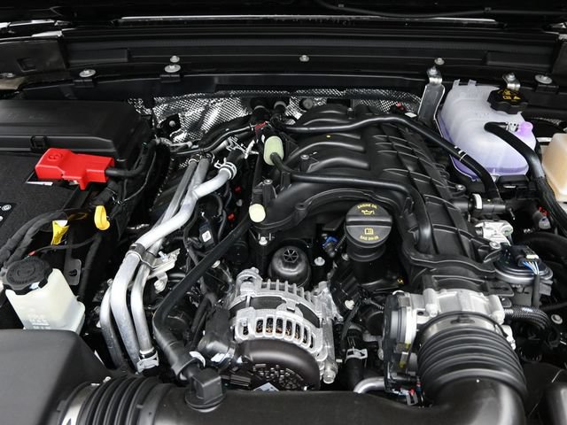 New 2025 Jeep Gladiator Rubicon w/ Safety Group AWD/4WD image 42