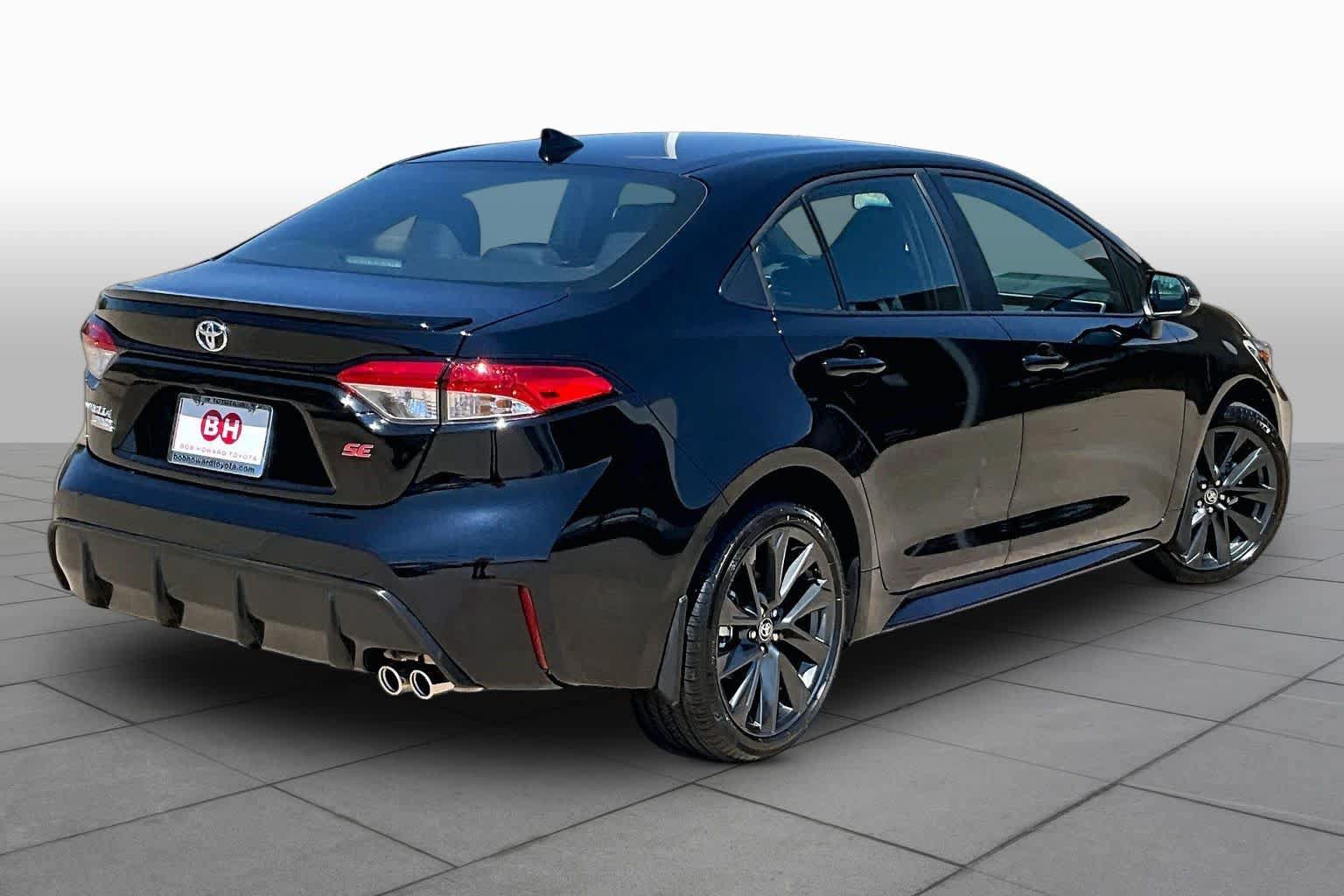 Used 2026 Toyota Corolla SE w/ SE Package FWD image 13