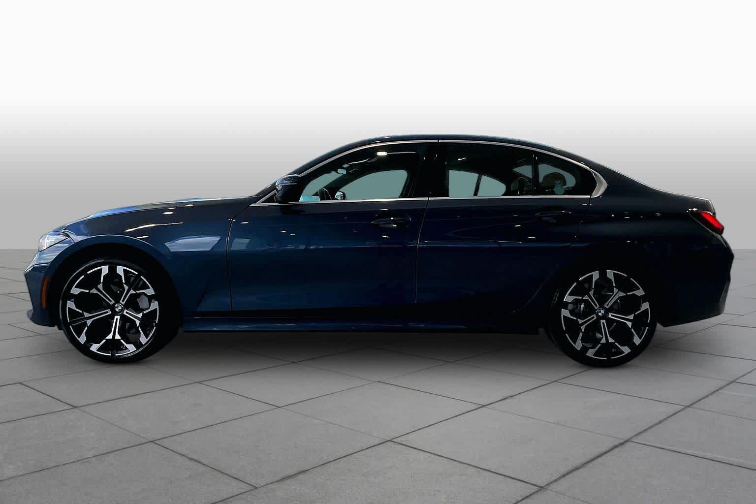 Used 2025 BMW 330i Sedan RWD image 32
